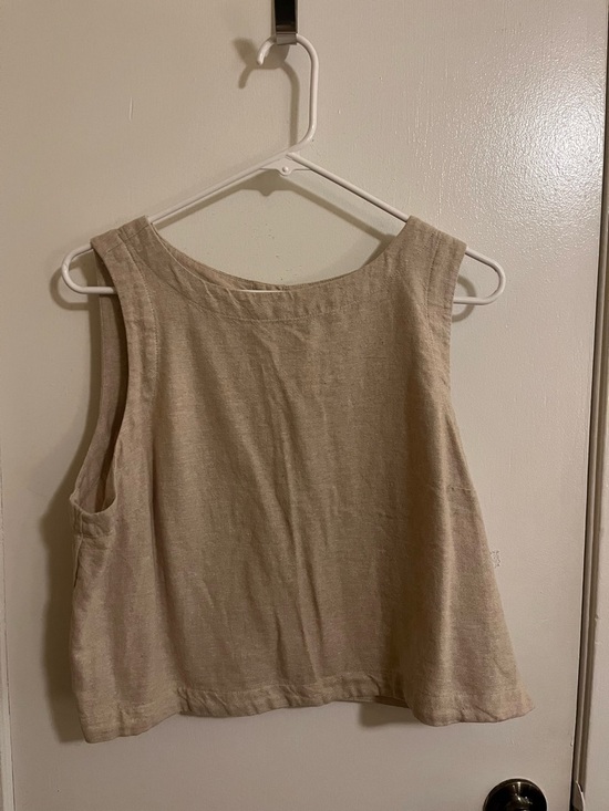 Old Navy Tops - Old Navy Beige Sleeveless Linen-Blend Tank Top